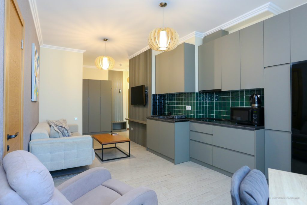 FAMILY SUITE (2)