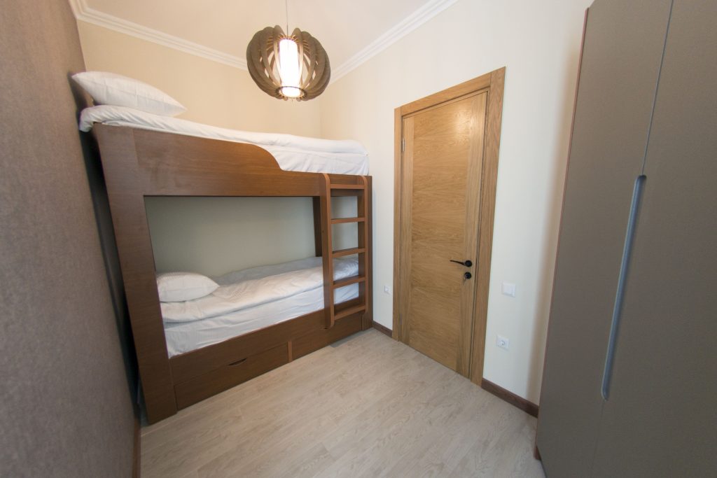 FAMILY SUITE (5)